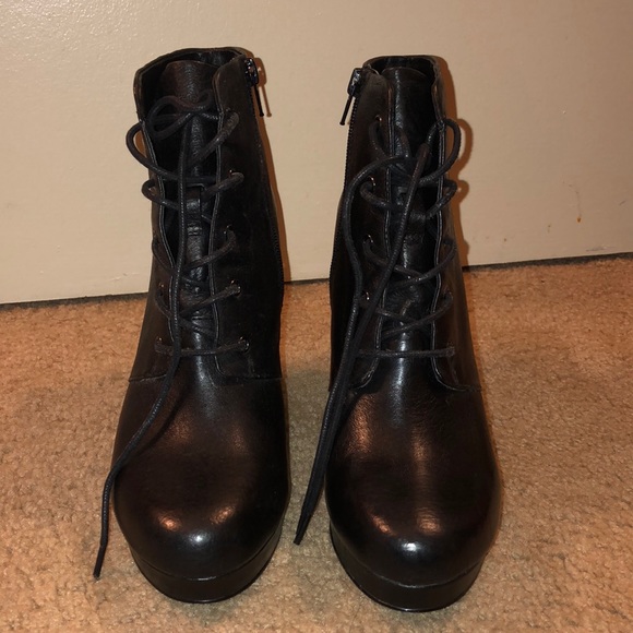 Steve Madden boots - Picture 2 of 5